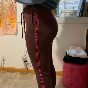 american eagle small joggers
